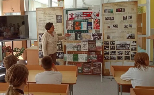 ´Колокола памяти´: к 98-летию Алеся Адамовича в районе прошли мероприятия.