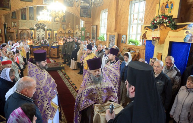 Престольный праздник в Крестовоздвиженском храме г. Осиповичи.