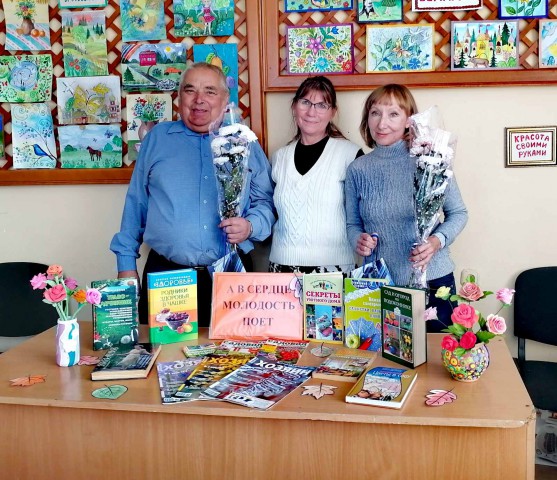В населенных пунктах Бобруйского района поздравили пожилых людей.