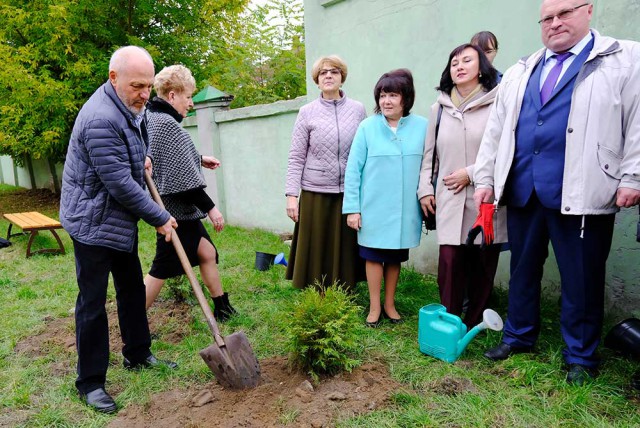 в духовно-просветительском центре Елисаветинского храма г. Бобруйска прошло праздничное мероприятие, посвященное Дню учителя.