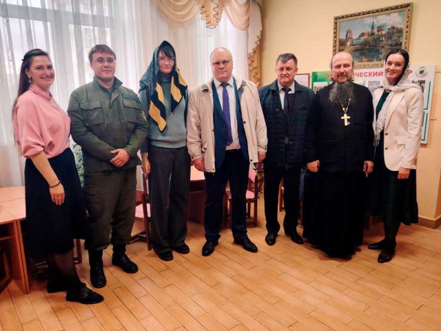 в духовно-просветительском центре Елисаветинского храма г. Бобруйска прошло праздничное мероприятие, посвященное Дню учителя.
