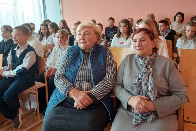 Праздничный концерт ко Дню учителя.