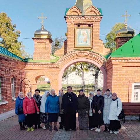 Паломническая служба Николо-Софийского прихода г. Бобруйска организовала поездку для прихожан.