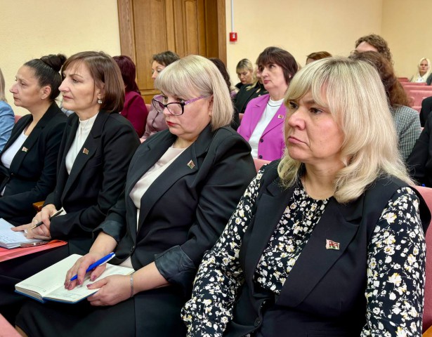 Областной семинар-практикум для руководителей кадровых служб Могилевской области принял Славгородский район.