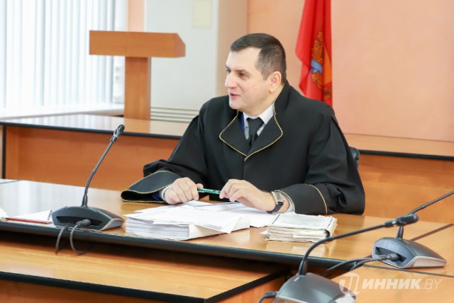 Решить вопрос миром.