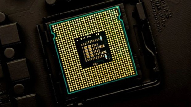 Продажи процессоров Intel бьют антирекорды.