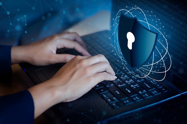 Произошла утечка 150 млн аккаунтов Gmail, Facebook и iCloud.