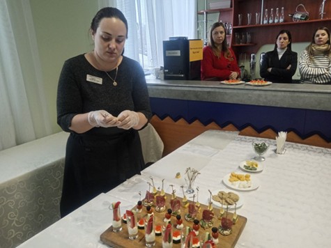 Презентация приготовления закусок Finger food.