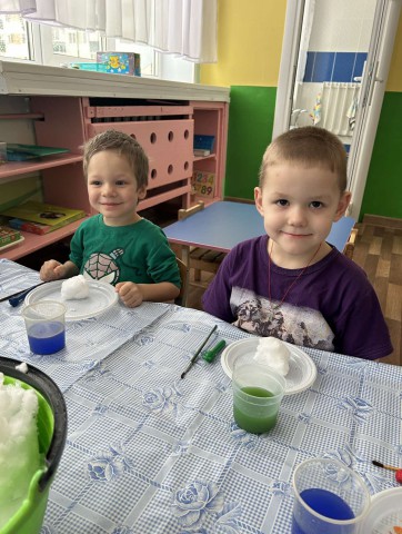 Опыт ´Цветочный снег´ (группа 3).