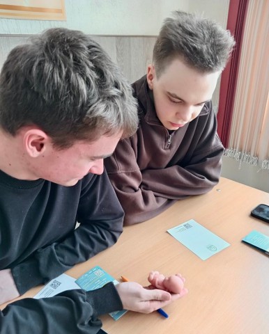 В Полоцком государственном экономическом колледже в феврале состоялись встречи с психологом Благотворительного фонда ´Покров´...