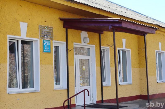 Качественное лечение сельчане агрогородка Вишов и близлежащих деревень получают в шаговой доступности.