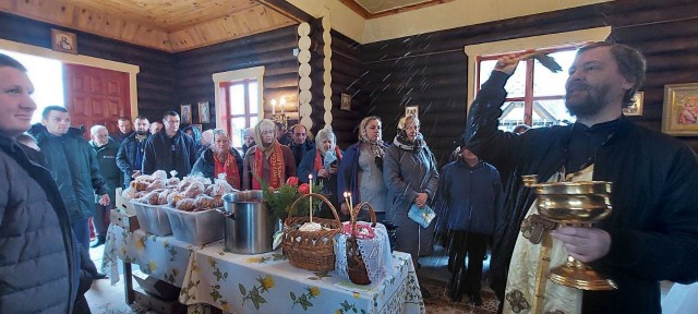 ´Пасхальный подарок´: районная ветеранская организация провела акцию для проживающих пансионата ´Каменка´.