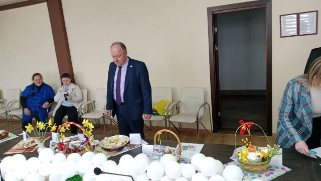 Конкурс ´Пасхальных булок´ на ´Универсал Бобруйск´.