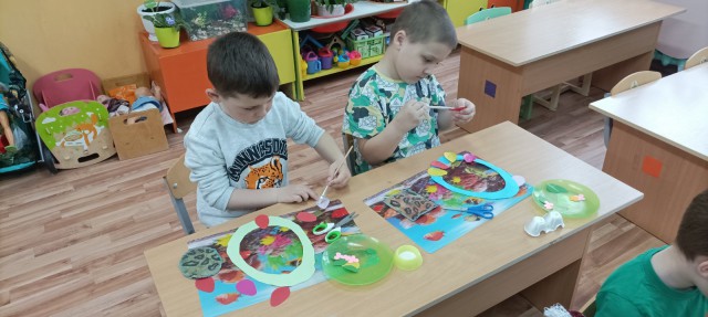 С праздником Пасхи!