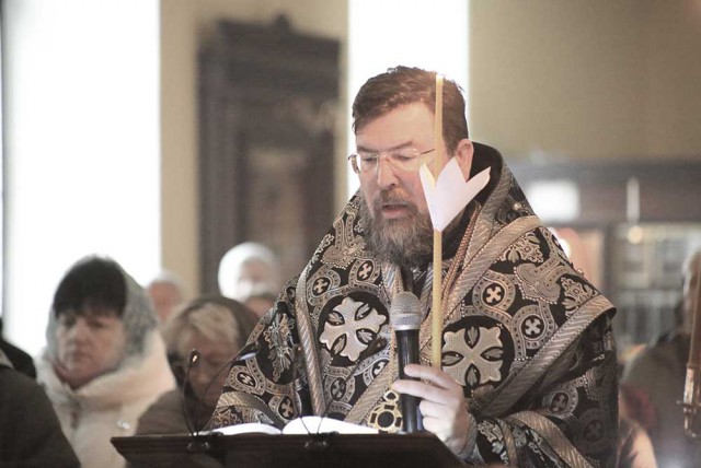 Утреня Великой Субботы с чином Погребения Плащаницы в Бобруйском кафедральном соборе.