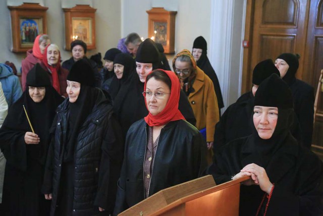 Престольный праздник в Иверском храме.