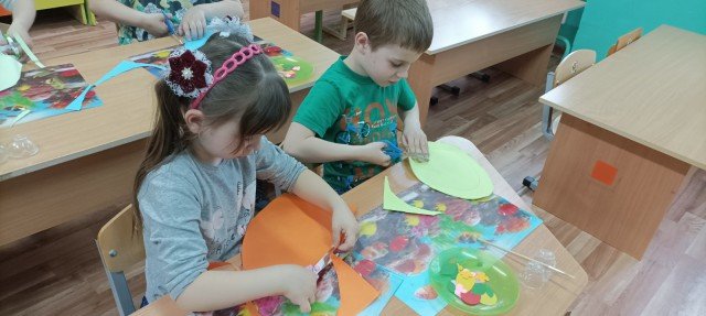С праздником Пасхи!
