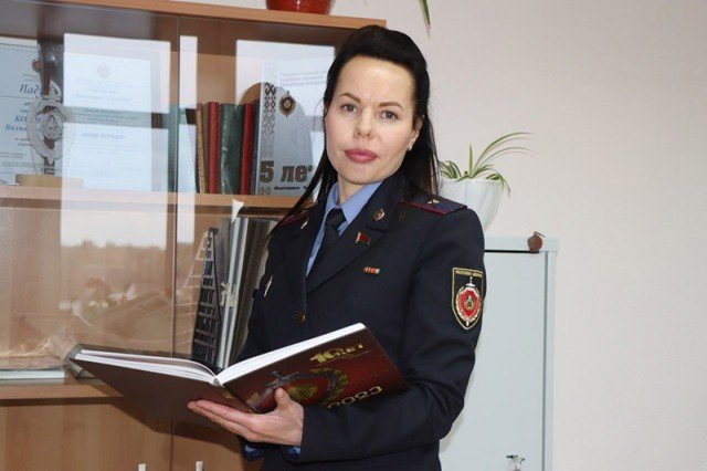 Точность, ответственность, самоотдача - формула успеха эксперта-криминалиста Валентины Козичевой.