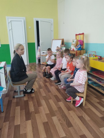 Открытое занятие ´Маленькие помощники´.
