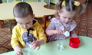 Игры с водой.