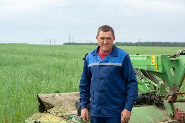 На полях ОАО ´Агрокомбинат Бобруйский´ к финишной черте приближается посевная кампания и стартовал укос трав.