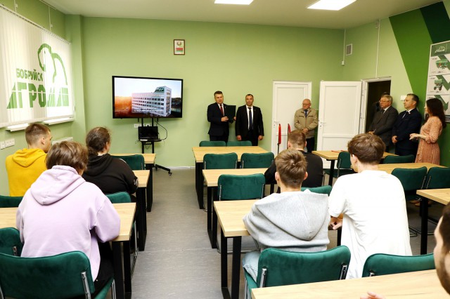 ´Бобруйскагромаш´ торжественно открыл свою брендированную аудиторию в Белорусском государственном аграрном техническом универ...