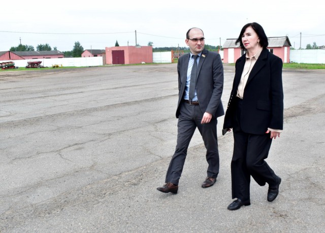 Прием граждан Телушского сельсовета и рабочий визит в агрогородок совершил депутат Антон Каранкевич.