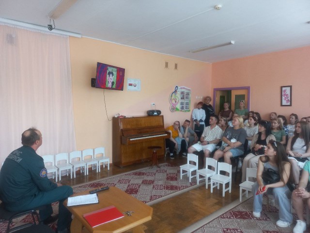 В учреждении образования прошло общее родительское собрание.