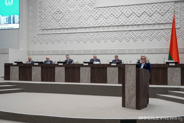 В Могилеве обсудили итоги социально-экономического развития области за первый квартал 2026 года.