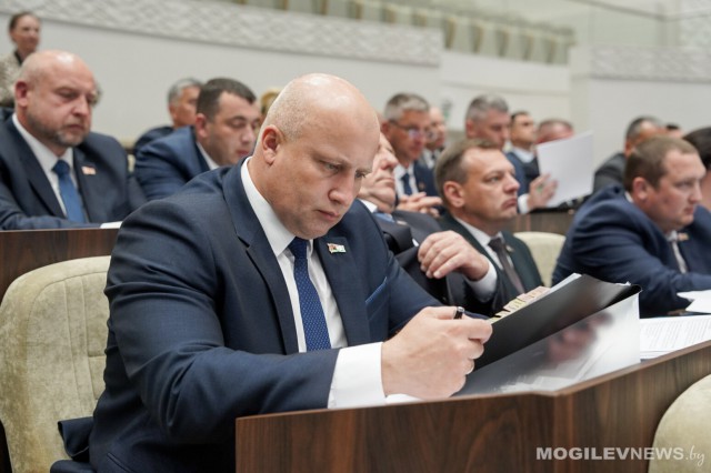 В Могилеве обсудили итоги социально-экономического развития области за первый квартал 2026 года.