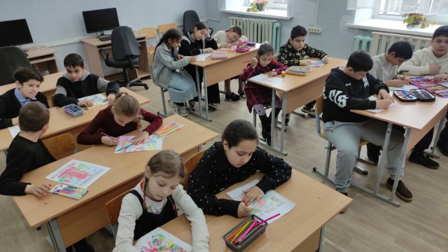 В учреждении образования прошли мероприятия посвященные празднованию 1 Мая.