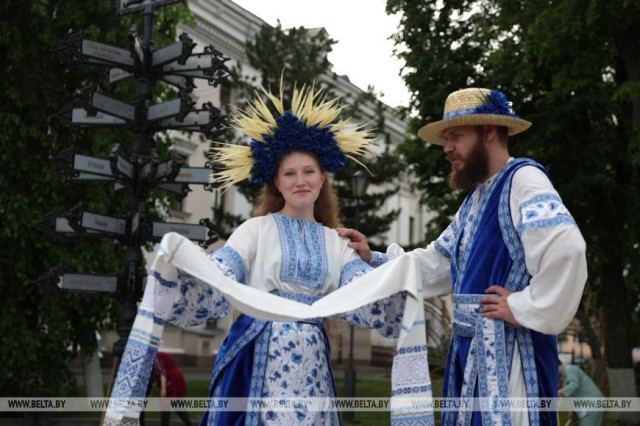 ´Славянские театральные встречи´ открылись в Гомеле перфомансом и классической постановкой.
