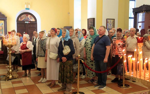 Престольный праздник Никольского кафедрального собора.