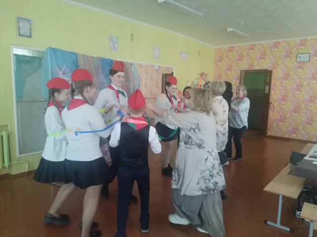 ДЕНЬ ПИОНЕРИИ.
