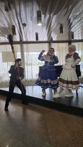 Браво, ´Универсальная семейка´! Бобруйский коллектив покорил жюри фестиваля ´ВЕСЬ МИР - ТЕАТР!´.