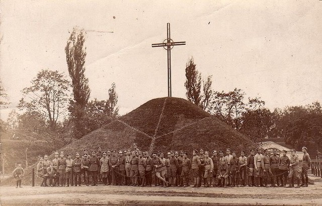 Гісторыя аднаго помніка.