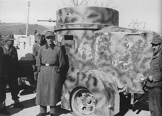 Немцев и полицаев резали безжалостно (1941 - 1945 г.).