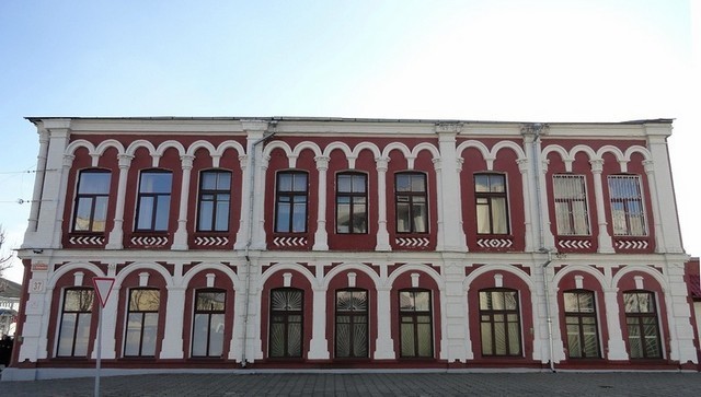 В Бобруйск.