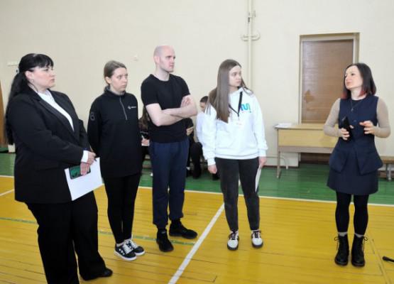 Реальный мир лучше иллюзий. Тему наркотической зависимости обсудили с молодежью.