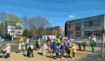 Физкультурный праздник в средних группах.